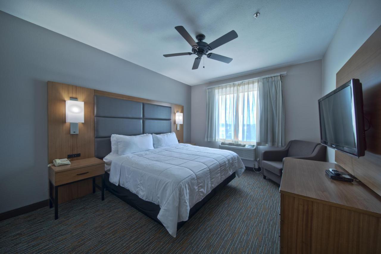 Hotel Wingate By Wyndham Houston Bush Intercontinental Airport