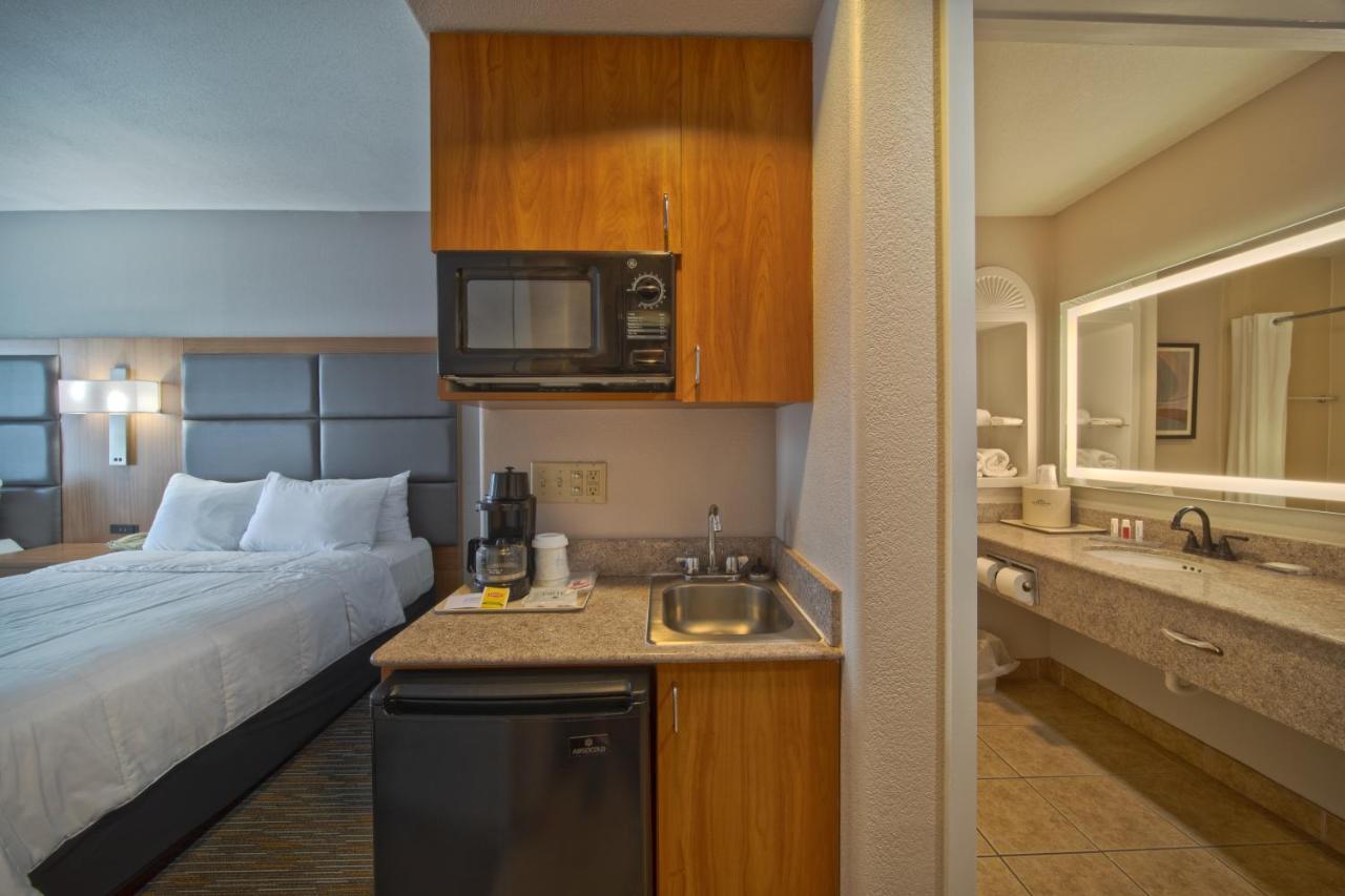 Wingate By Wyndham Houston Bush Intercontinental Airport Hotel Aldine