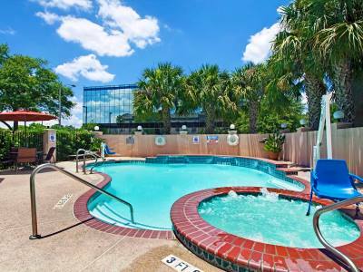 Wingate By Wyndham Houston Bush Intercontinental Airport 2*