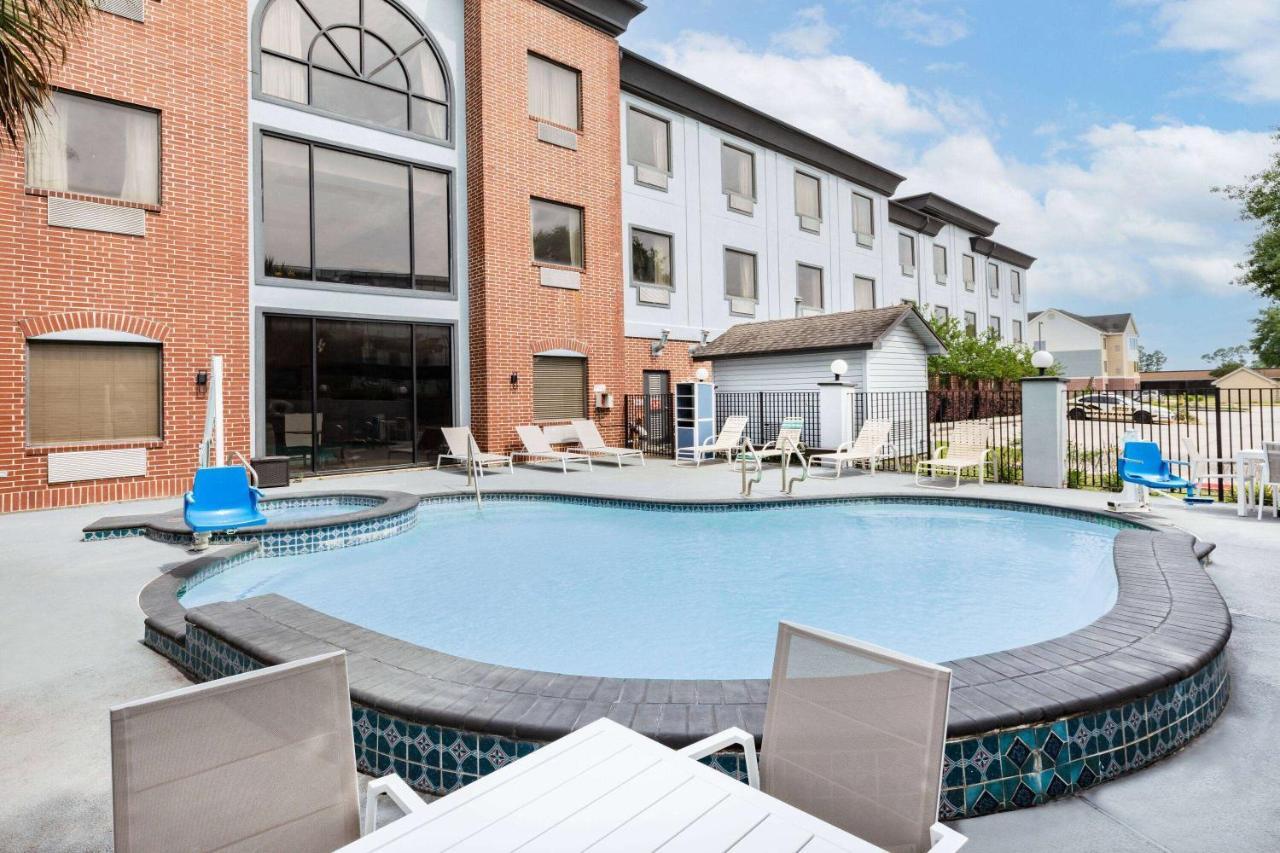 Hotel Wingate By Wyndham Houston Bush Intercontinental Airport Aldine