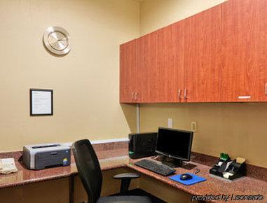 Hotel Wingate By Wyndham Houston Bush Intercontinental Airport 2*
